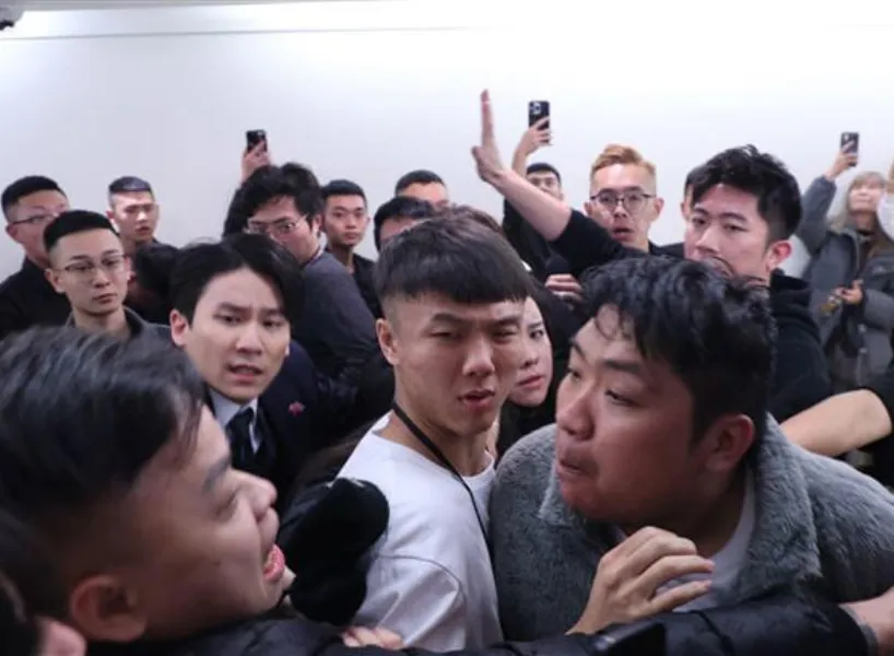 九州娛樂城 《統神 vs 蹦闆》拳上結果蹦闆勝!統神質疑黑箱被暴打!